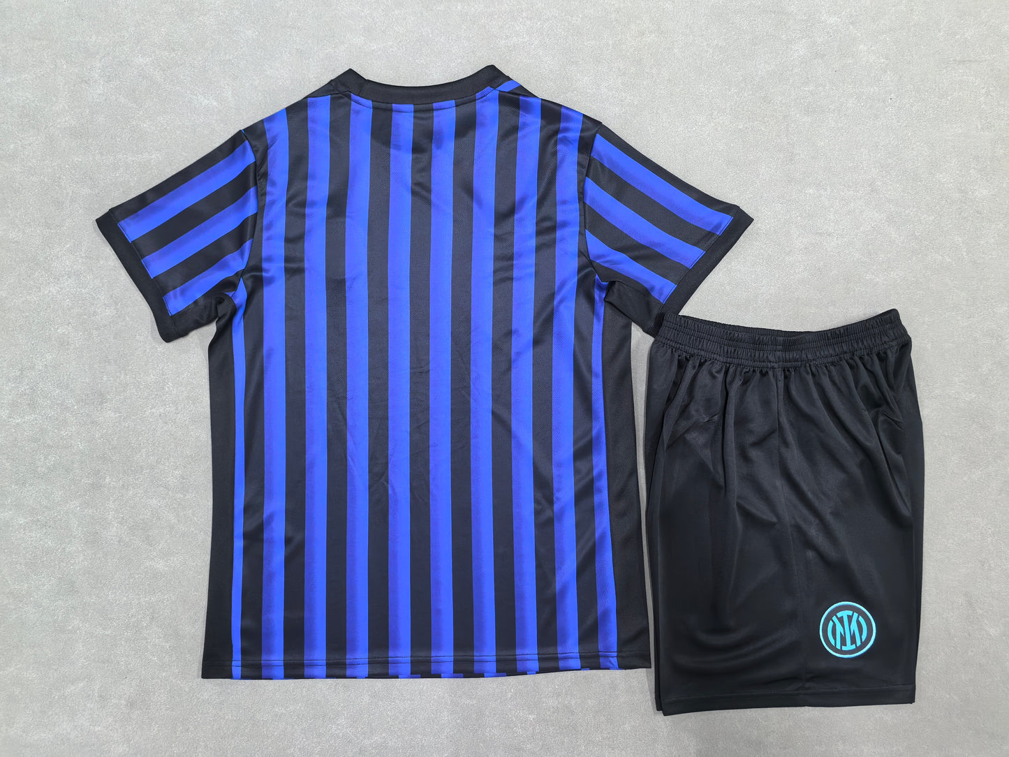 Kit enfant inter de milan