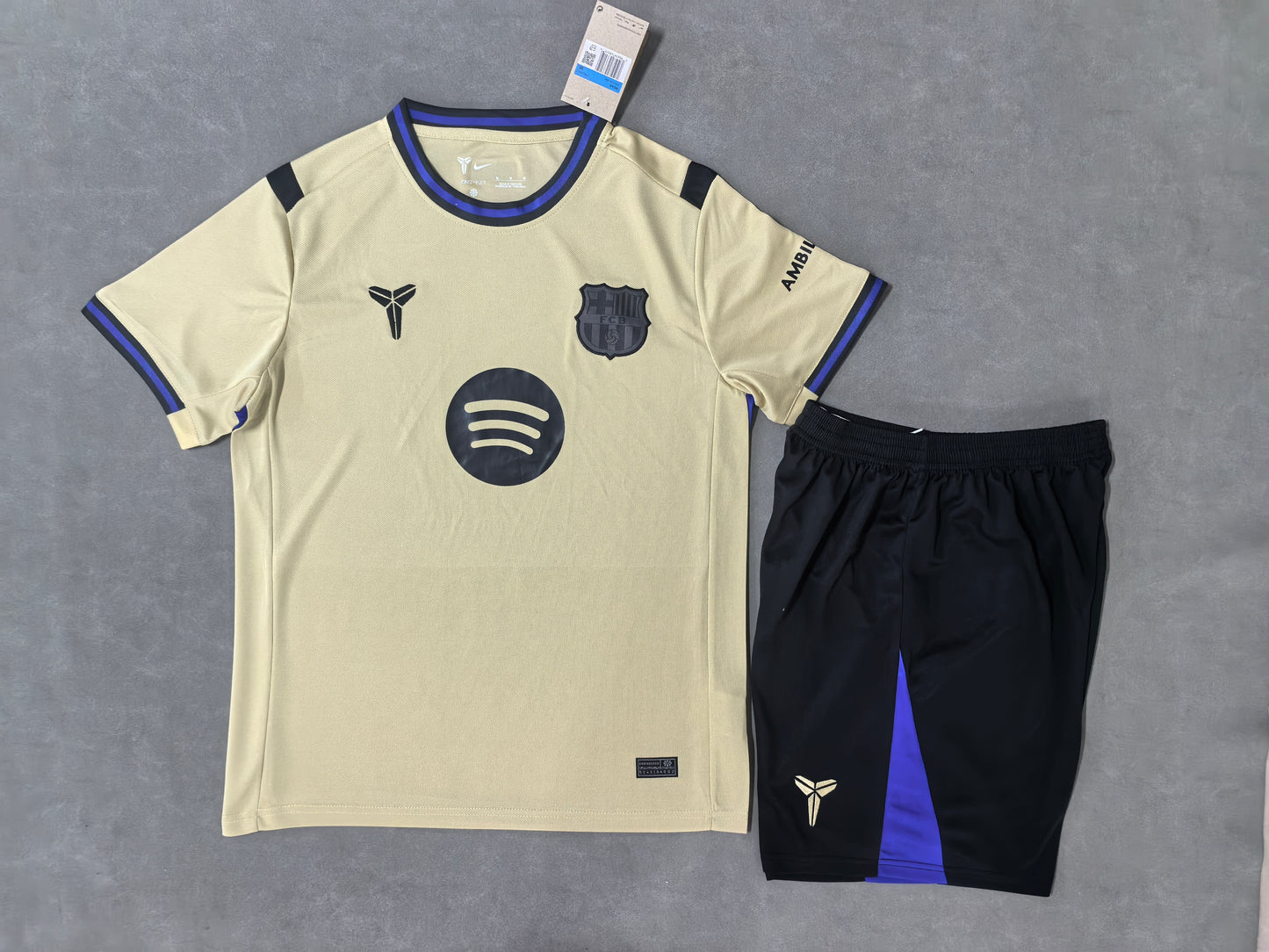 Kit enfant fc Barcelone